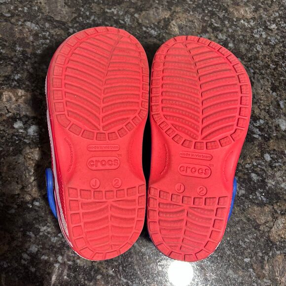 Crocs Classic American Flag USA Kids Youth/Junior Size 2 GUC Sandals - Picture 5 of 6